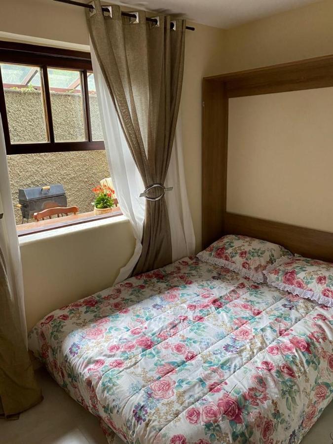 Recanto De Itaipava - Casa Com Forno De Pizza A Lenha, Churrasqueira, Pet Friendly, Equipada Para Ate 6 Pessoas, Em Meio A Natureza E Proxima Ao Centro Do Bairro Petropolis  Bagian luar foto